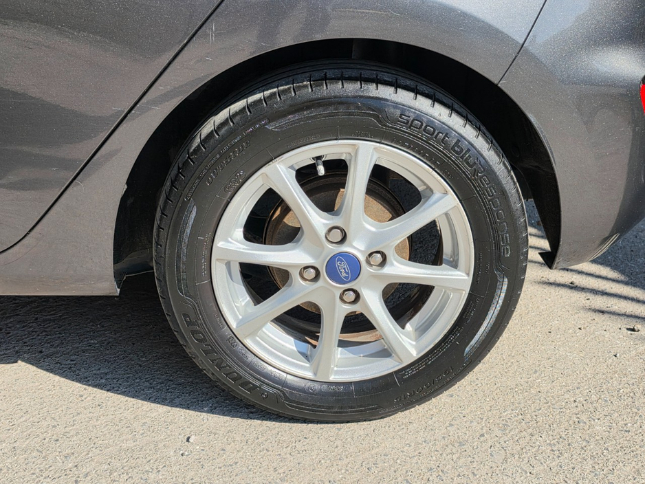 2018 Ford Fiesta - image 7