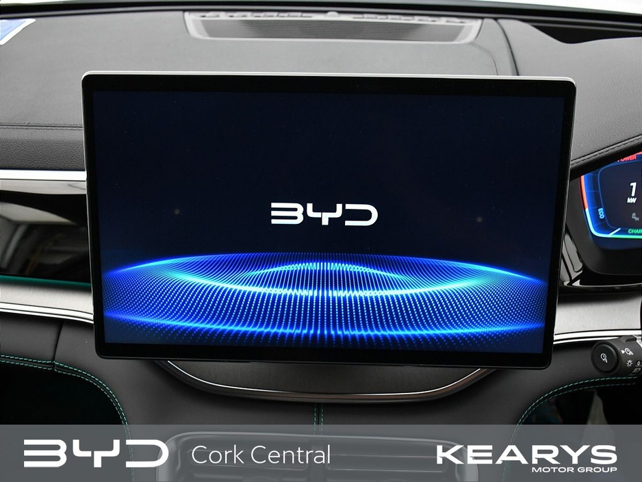 2025 BYD Seal U - image 26