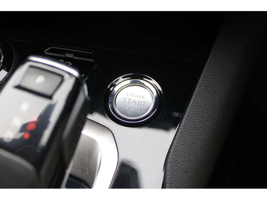 2019 Peugeot 3008 - image 18