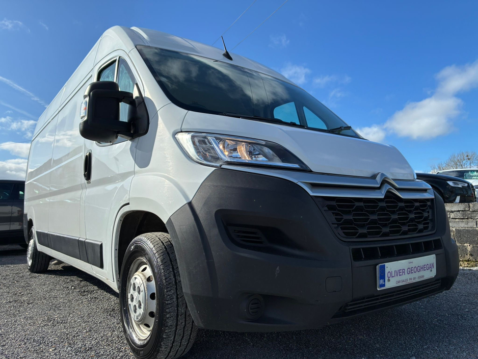 2021 Citroen Relay - image 16