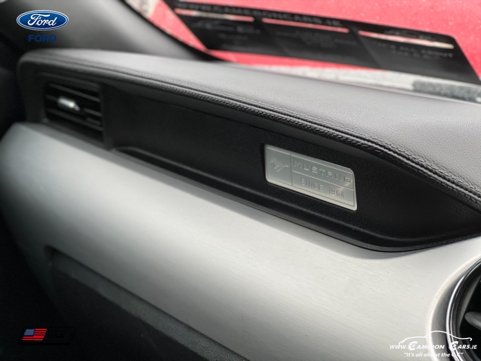 2017 Ford Mustang - image 6