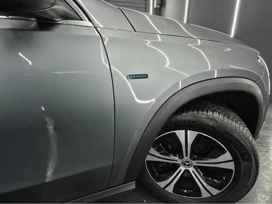 2021 Mercedes-Benz GLE Class - image 7