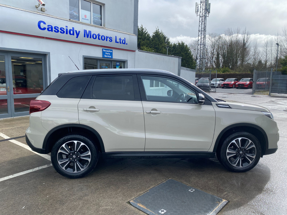 2024 Suzuki Vitara - image 8