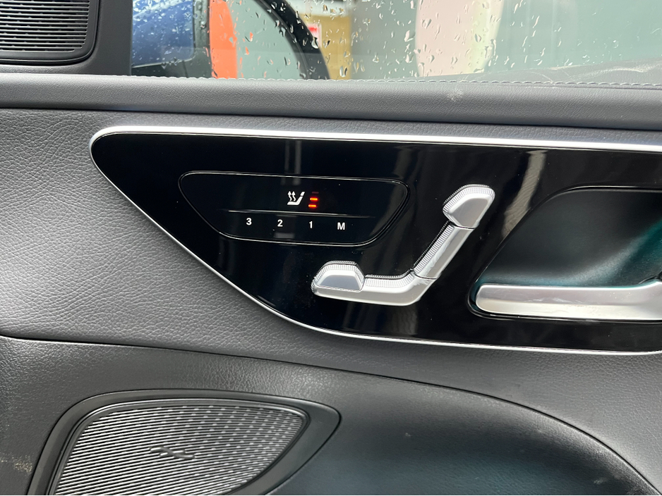 2024 Mercedes-Benz C Class €54950 2024 MERCEDES-BENZ C350E SP 2.0 AUTOMATIC  / CRUISE CONTROL / 360° PARKING CAMERA / ELECTRIC MEMORY & HEATED SEATS / PANORAMIC SUNROOF / PADDLE SHIFTERS / AMBIENT LIGHTS €54,950