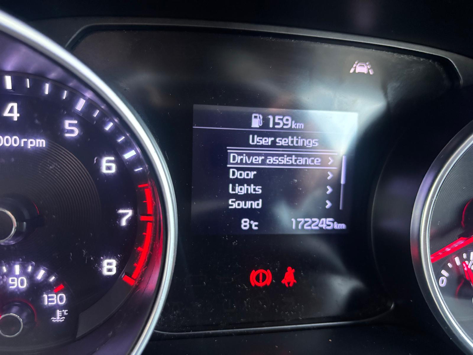 2020 Kia Ceed - image 3