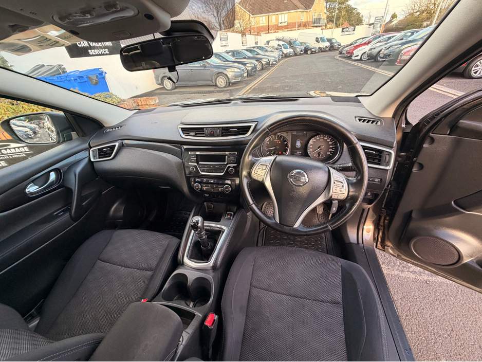 2015 Nissan Qashqai 1.2 PET SV 4DR 5DR €7,950
