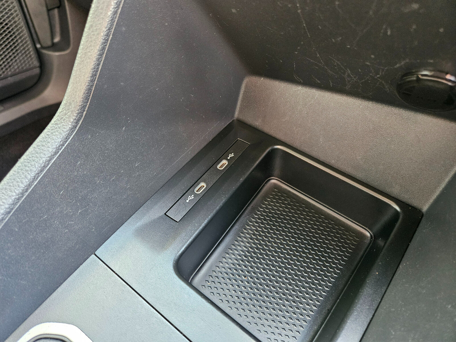 2023 Volkswagen Caddy Maxi Life - image 20