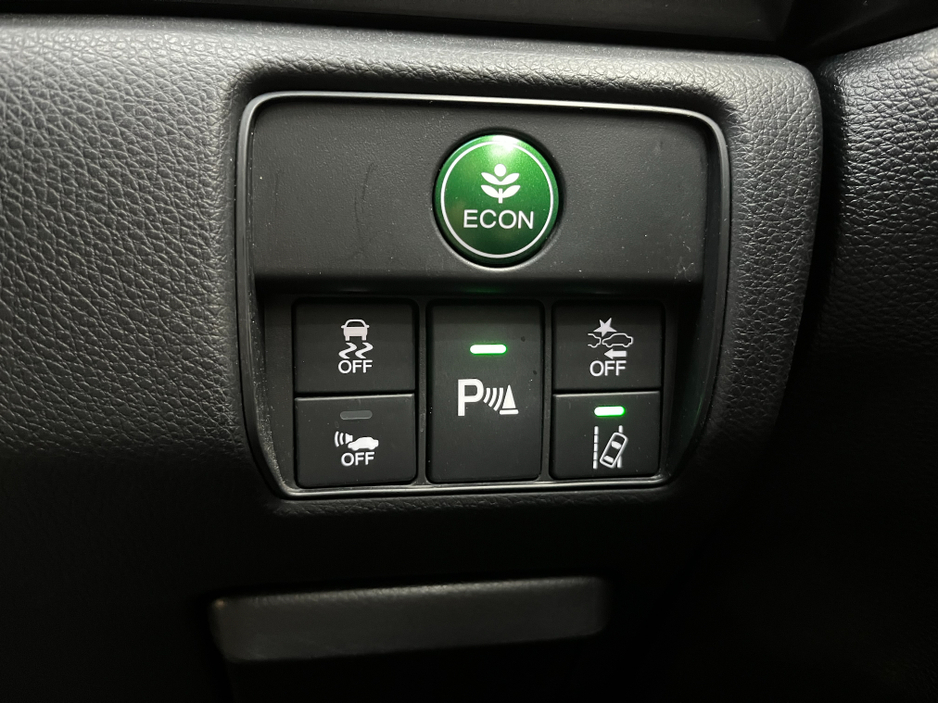 2016 Honda Accord - image 13