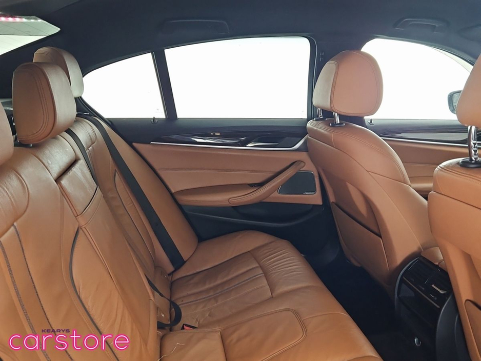 2017 BMW 5 Series 520d M Sport Auto €24,880