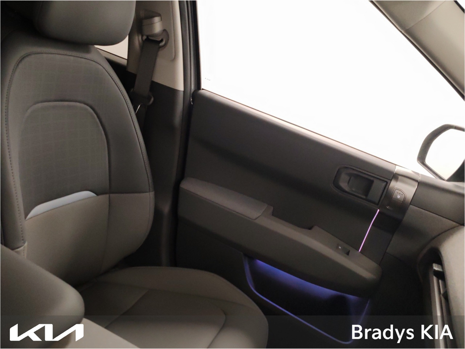 2026 Kia EV3 - image 24