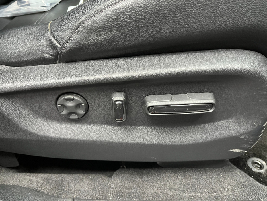 2022 Honda CR-V 2022 HONDA CR-V EHEV EX BLACK EDITION 2.0 AUTOMATIC / CRUISE CONTROL / REVERSE CAMERA / ELECTRIC MEMORY HEATED FRONT & REAR SEATS / PANORAMIC SUNROOF / PADDLE SHIFTERS