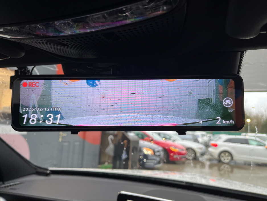 2017 Mercedes-Benz C Class €21950 2017 MERCEDES-BENZ C220D AVANTGARDE AMG LINE 2.2 AUTOMATIC / CRUISE CONTROL / REVERSE CAMERA / ELECTRIC MEMORY & HEATED SEATS / PADDLE SHIFTERS / AMBIENT LIGHTS AND MORE €21,950