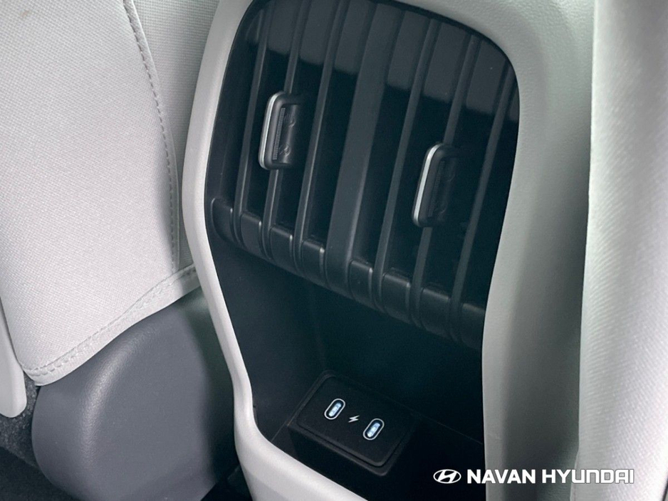 2024 Hyundai Kona EV Elegance 48kWh €25,950