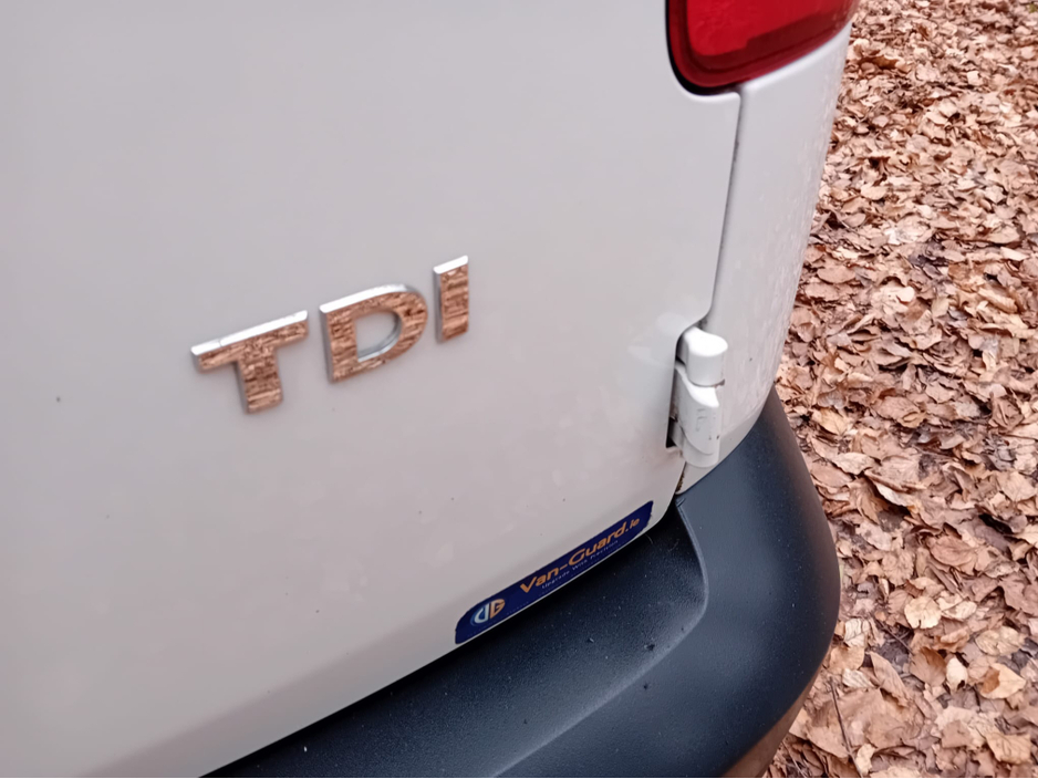 2018 Volkswagen Caddy - image 10