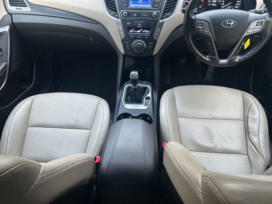 2016 Hyundai Santa Fe 2.2 CRDi 4WD Executive €14,950