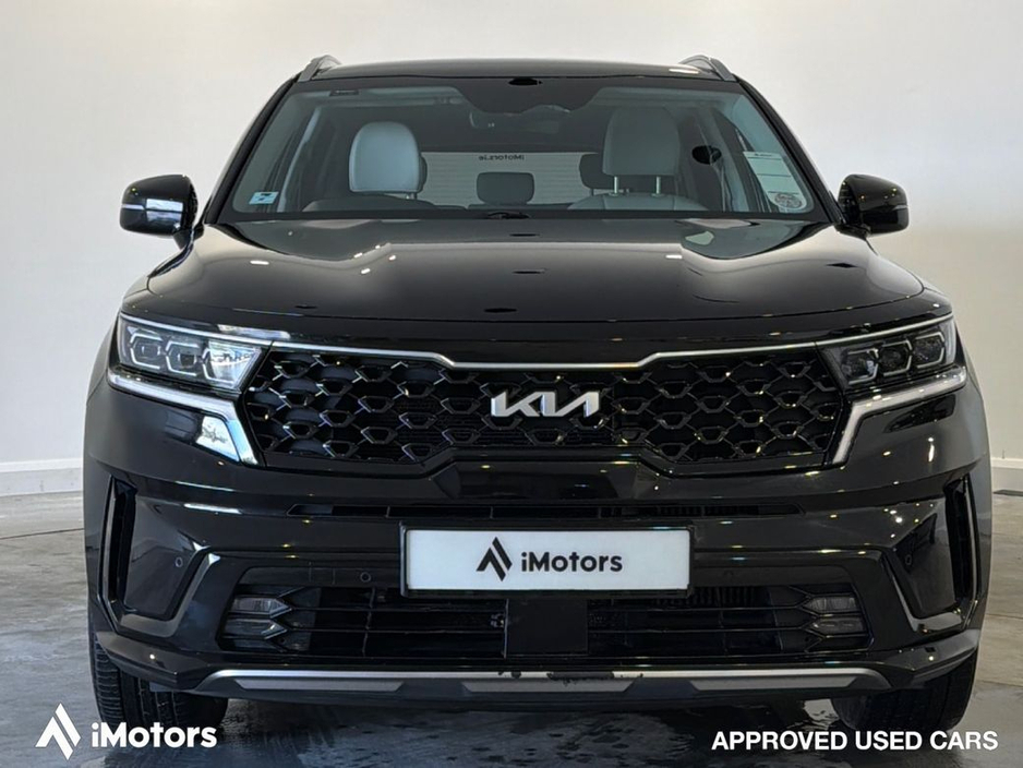 2023 Kia Sorento - image 9