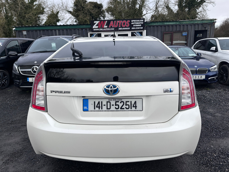 2014 Toyota Prius 1.8 Hybrid €9,750
