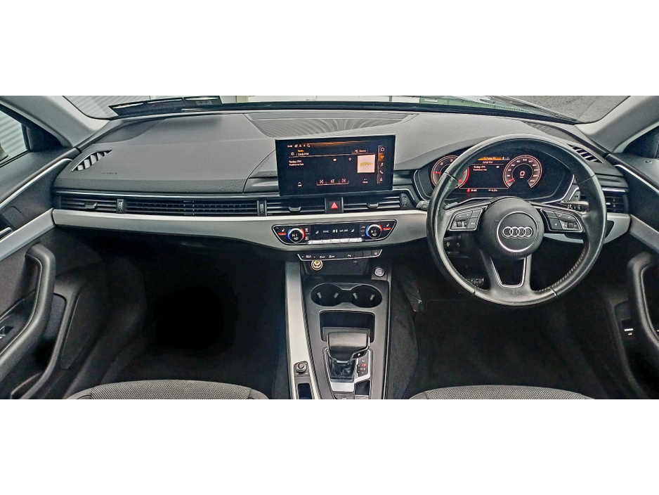 2020 Audi A4 - image 5