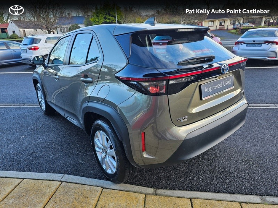 2023 Toyota Yaris Cross YARIS CROSS LUNA €27,900