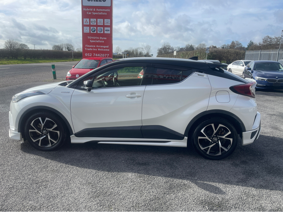 2019 Toyota C-HR - image 4