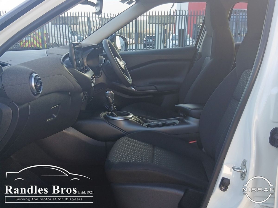 2025 Nissan Juke - image 11