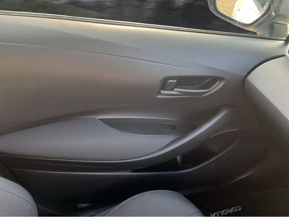 2025 Toyota Corolla - image 16