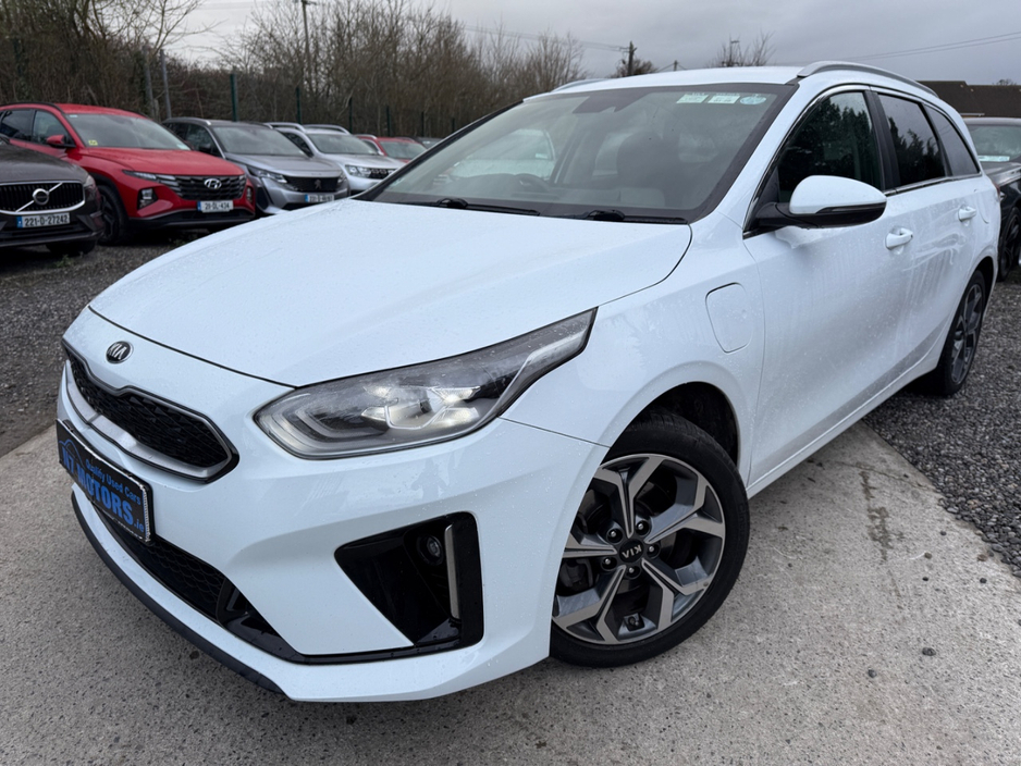2021 Kia Ceed - image 2
