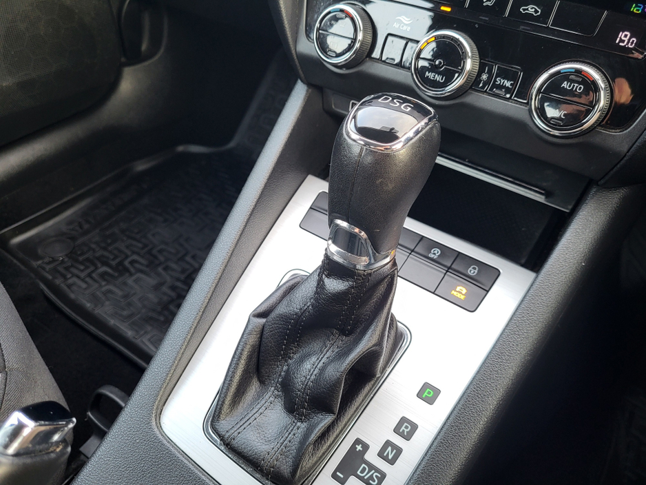 2018 Skoda Octavia SE TDI S-A DSG, Automatic, Owned 2019, FSH, Low KMs, 12m Warranty €17,650