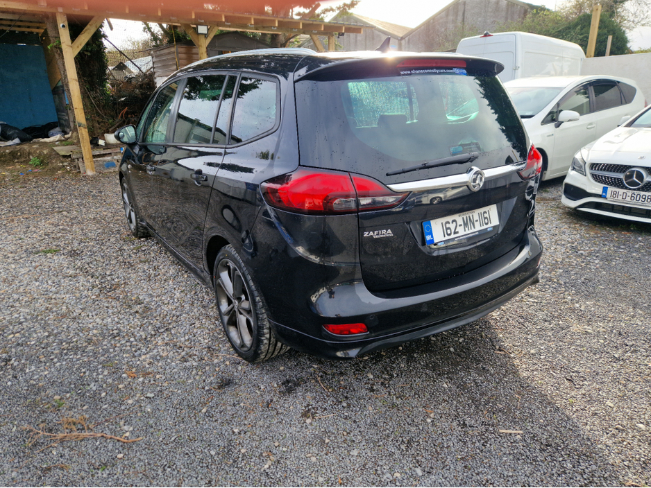2016 Opel Zafira - image 4