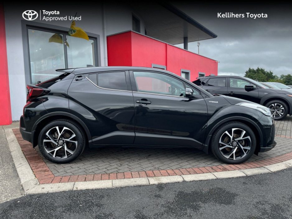 2021 Toyota C-HR C-HR 1.8 HYBRID SPORT €25,950