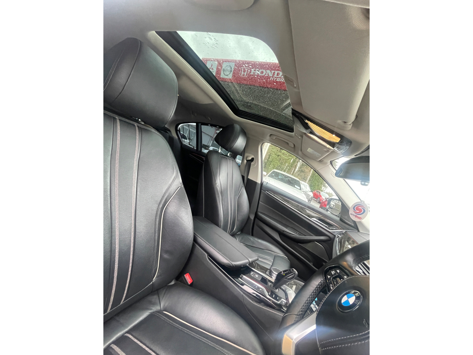 2018 BMW 5 Series 2018-2 BMW 520D €27,450