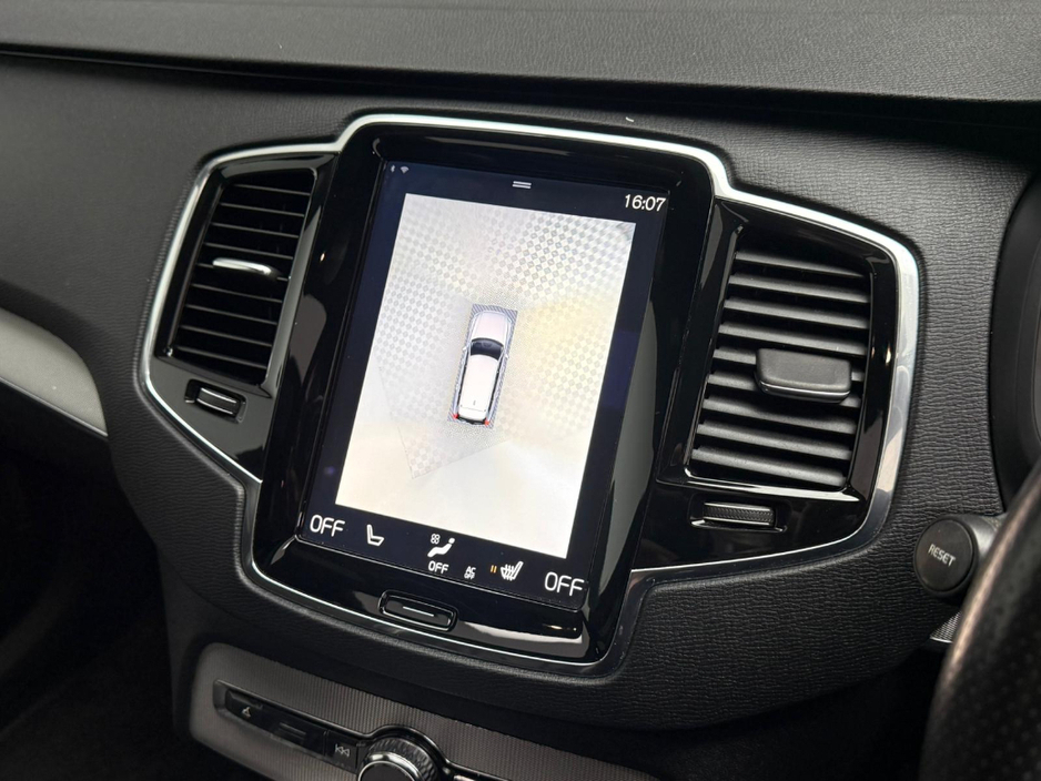 2017 Volvo XC90 R-DESIGN GT D4 *7 SEATER* €31,990