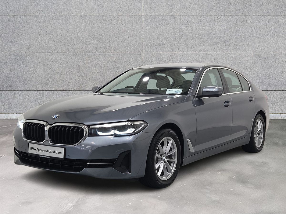 2022 BMW 5 Series 520d SE Saloon €37,950