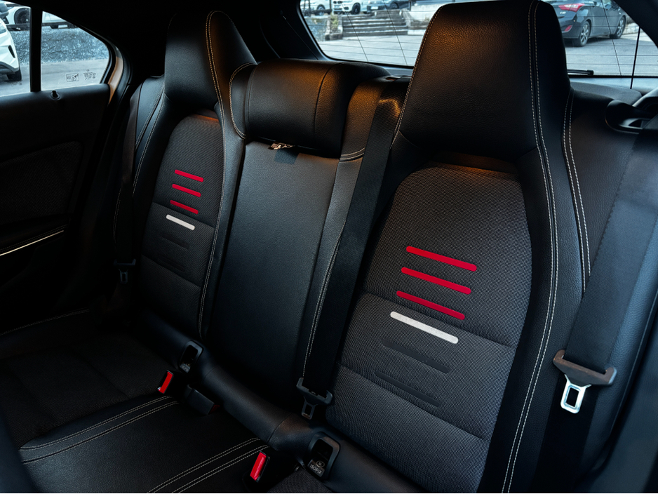 2016 Mercedes-Benz A Class - image 16