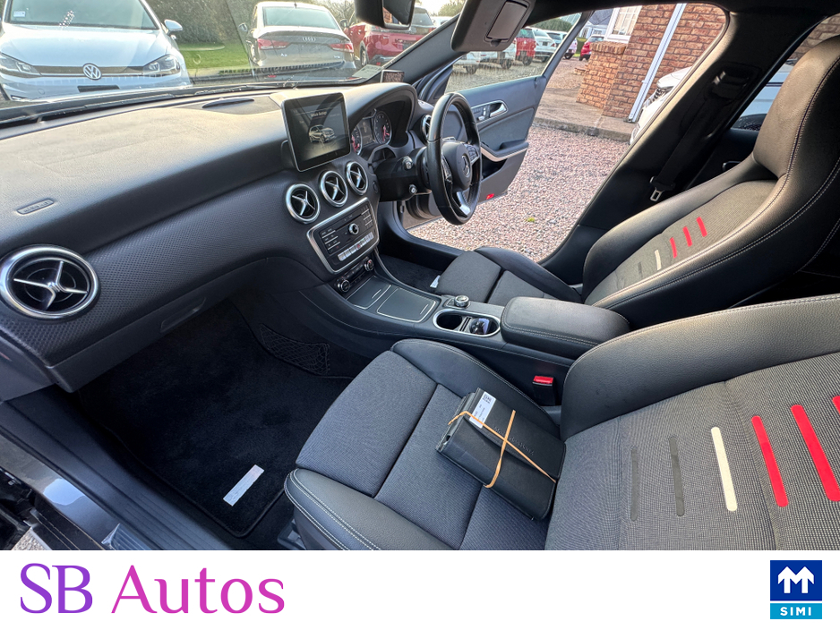 2018 Mercedes-Benz 180 - image 16