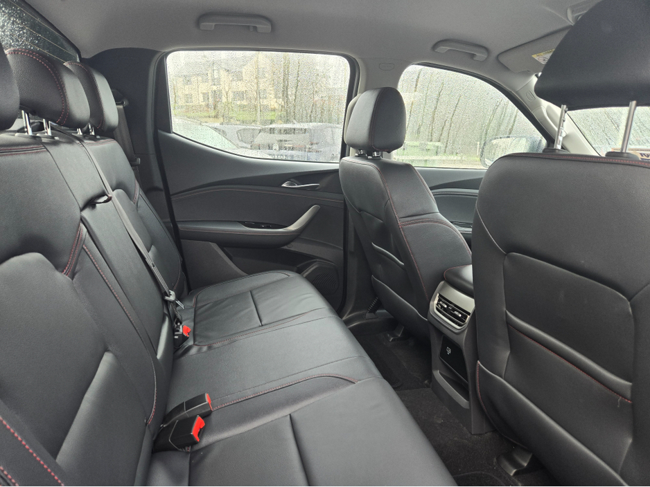 2026 Maxus T 60 - image 8