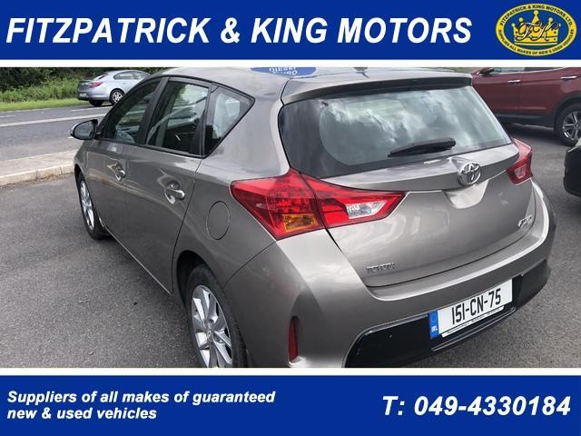 2015 Toyota Auris D-4D 90 (1.4) 5Dr Aura €15,500