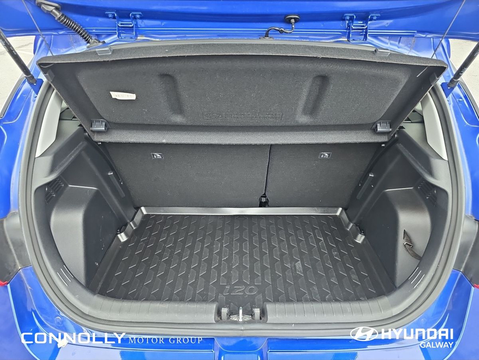 2023 Hyundai i20 - image 8