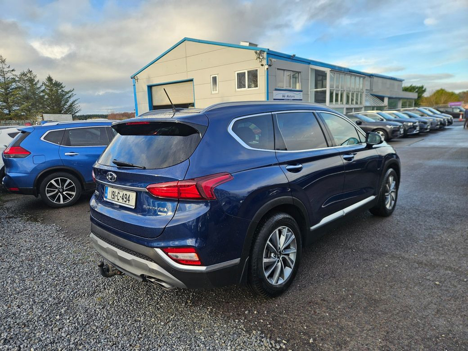 2019 Hyundai Santa Fe 4WD Executive Plus 5DR €27,990