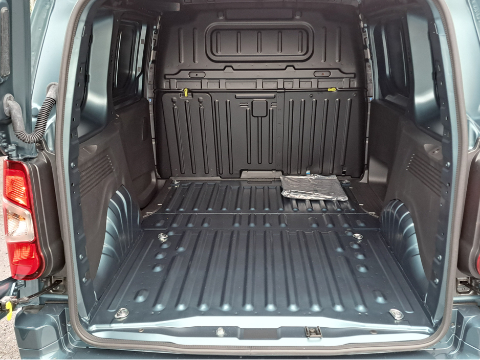 2026 Opel Combo - image 14