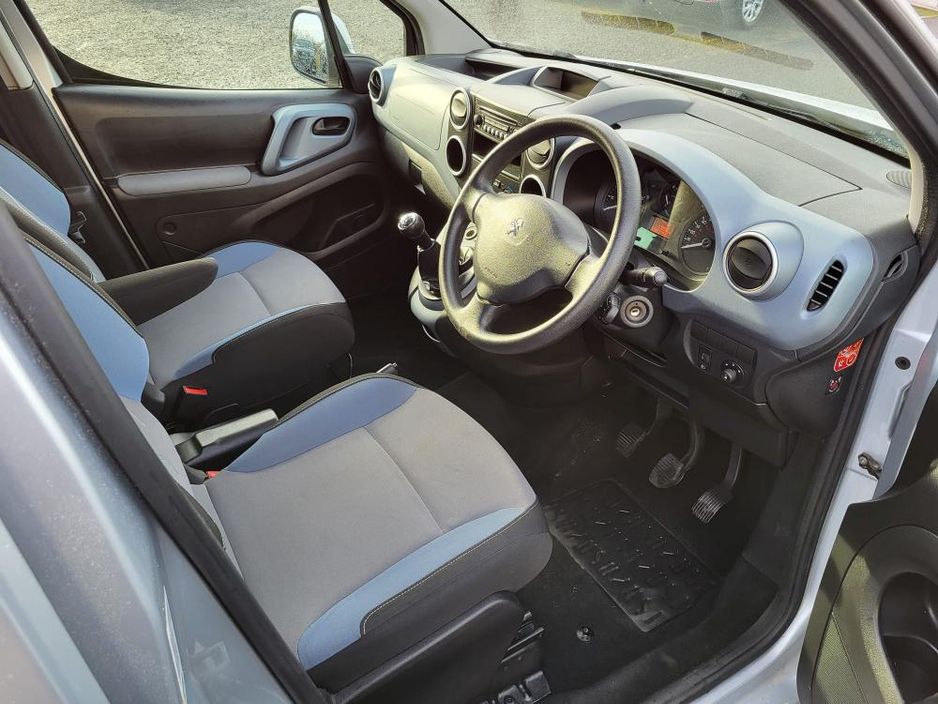 2013 Peugeot Partner 1.6 HDI TEPEE S 92PS 5 SEATS 5DR 92 €11,995