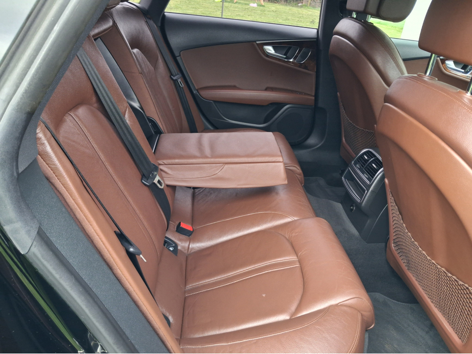 2014 Audi A7 - image 25