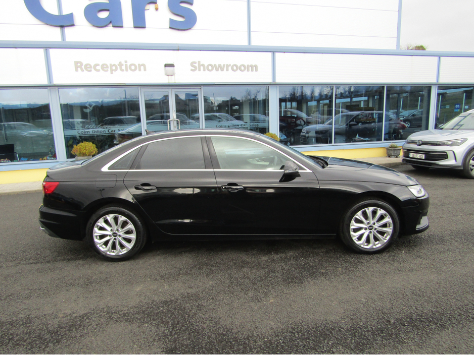 2022 Audi A4 - image 3