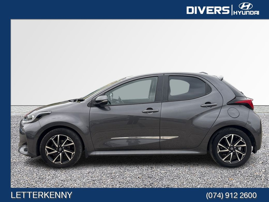 2022 Toyota Yaris Luna Sport €19,495