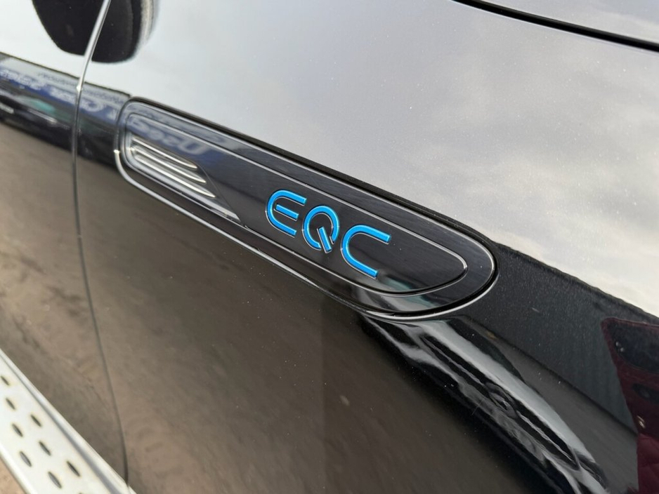 2023 Mercedes-Benz EQC - image 35