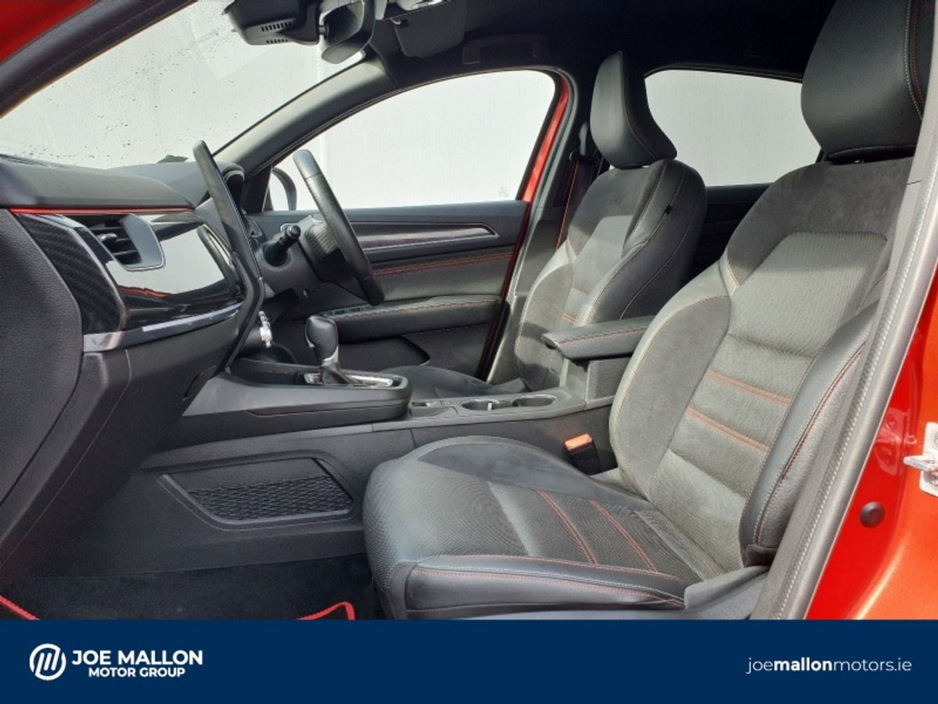 2022 Renault Arkana - image 8