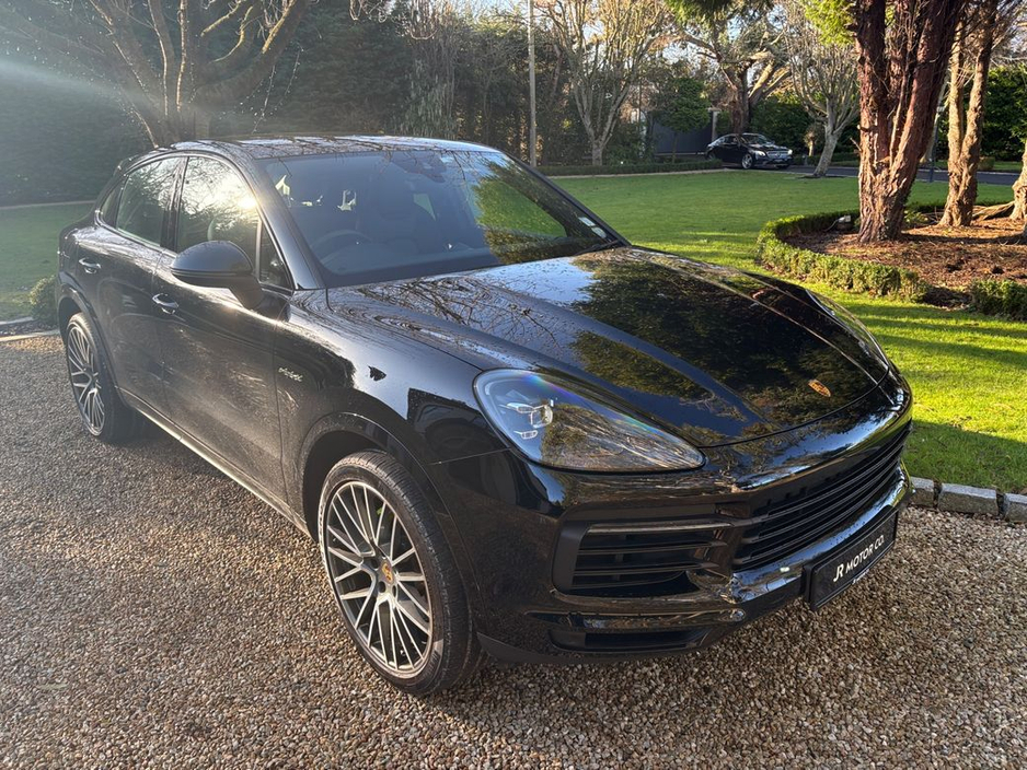 2023 Porsche Cayenne 3.0 E-hybrid 2DR Auto €82,950