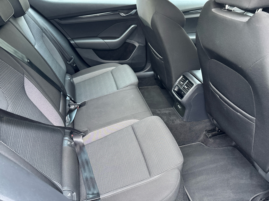 2022 Skoda Octavia AMBITION 2.0 TDI 115HP 5DR €21,950