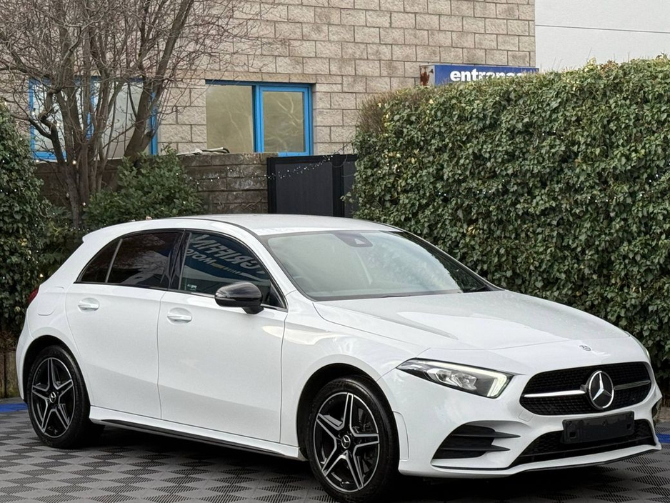 2022 Mercedes-Benz A Class A250e AMG-LINE 1.3 HYBRID // DIGITAL CLUSTER // AMBIENT LIGHTING // HEATED AMG-LINE SPORT SEATS €23,750