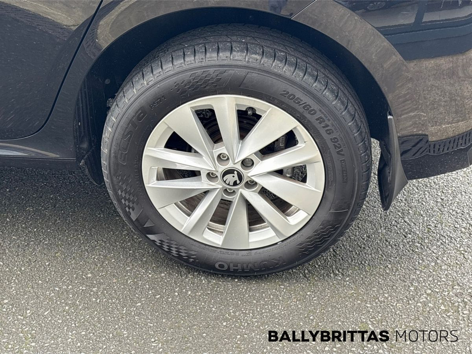 2025 Skoda Kamiq SELECTION 1.0TSI 115HP DSG €30,750